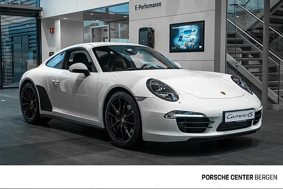 Porsche 911 Carrera 4S