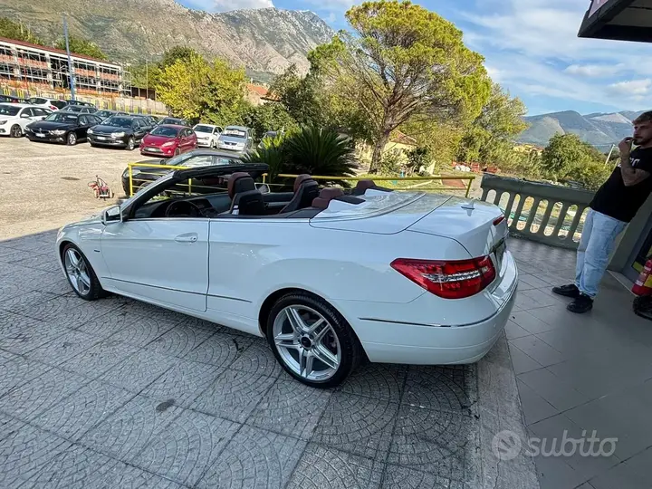 Mercedes-Benz E