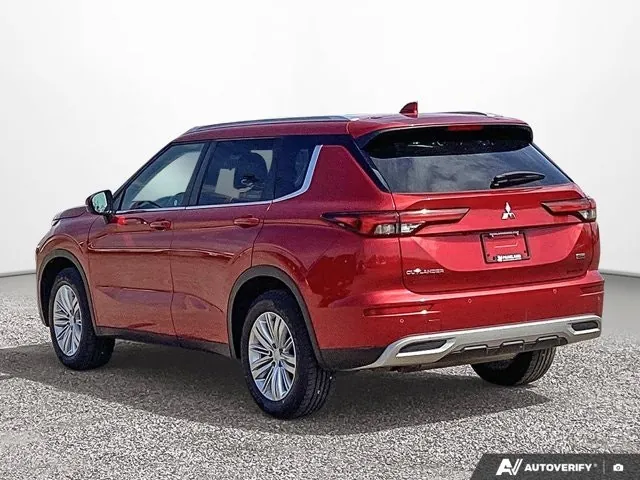Mitsubishi Outlander 2022 photo 4
