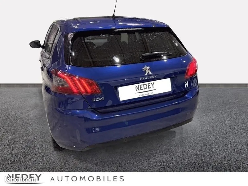 Peugeot 308 2020 photo 5