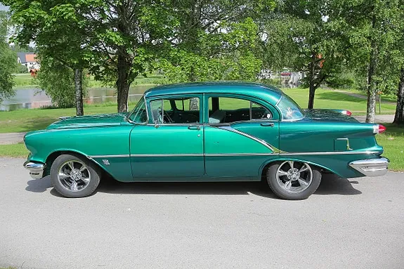 Oldsmobile 88