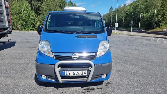 Opel Vivaro 2007 photo 3