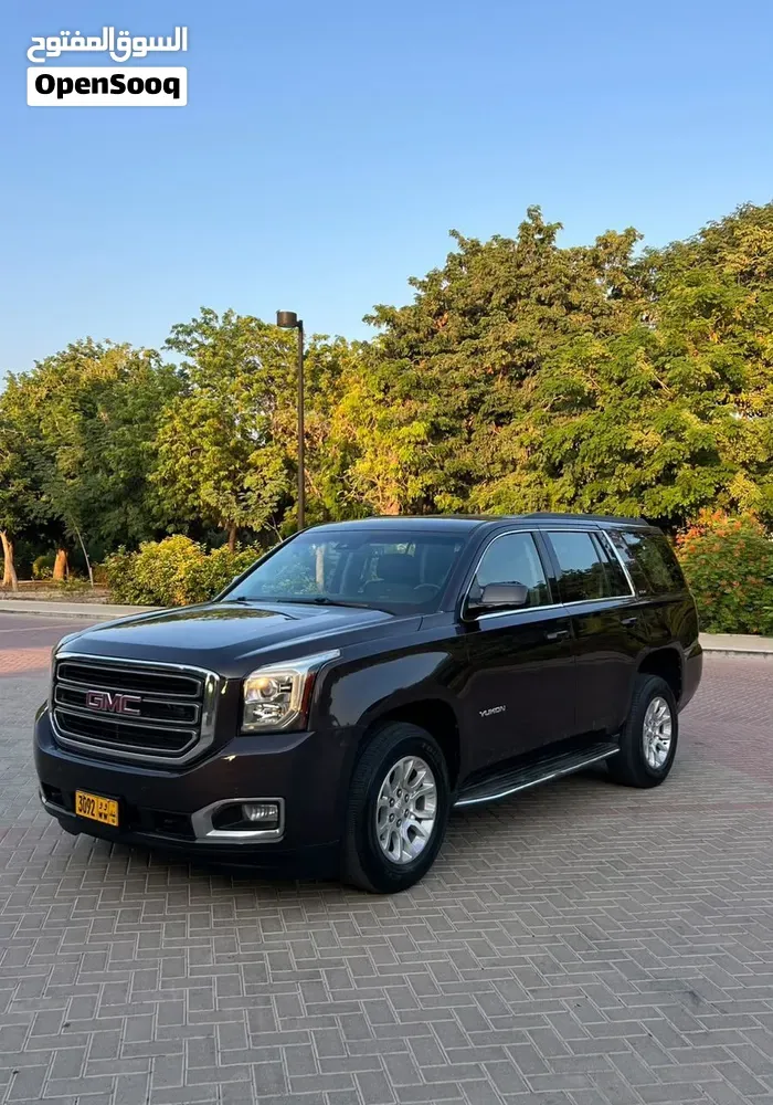 GMC Yukon 2016 photo 2