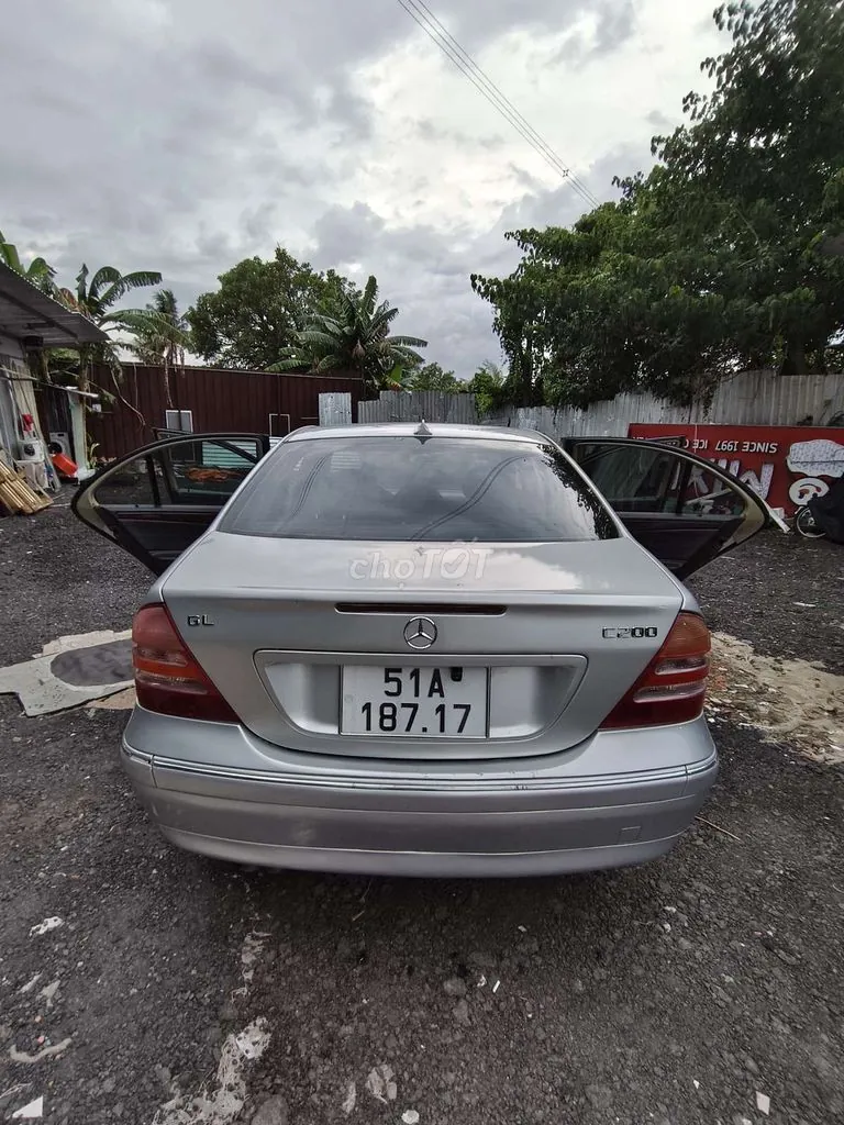 Mercedes-Benz C-Class 2000 photo 4