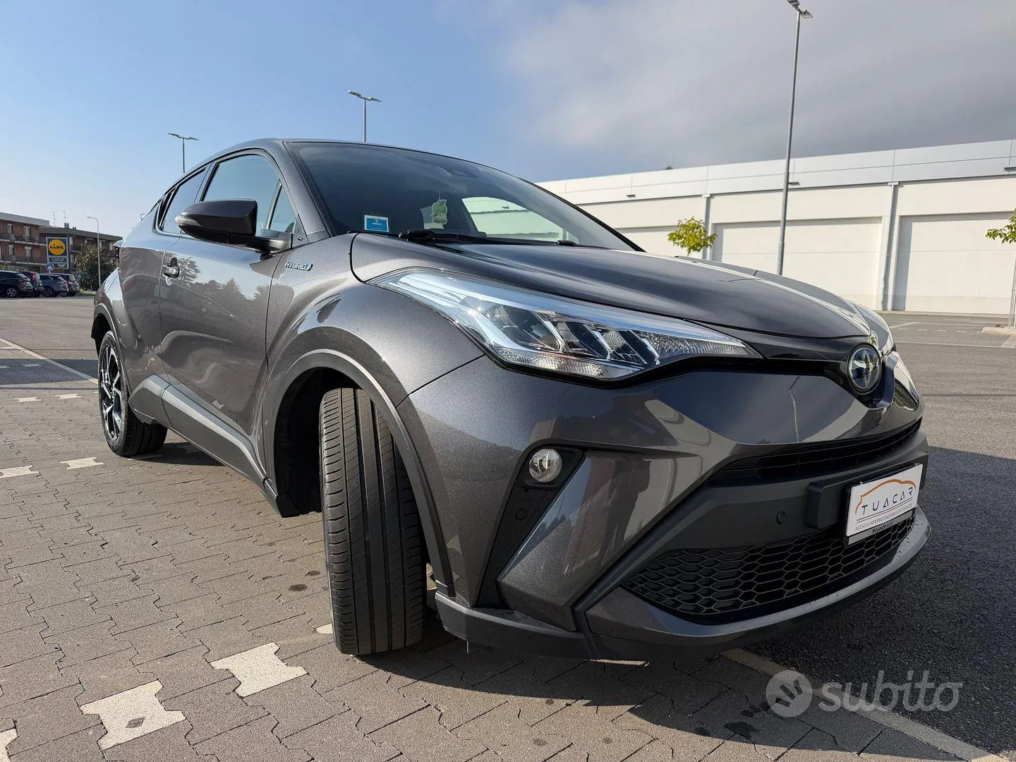 Toyota C-Hr 2021 photo 3
