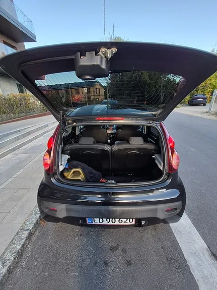 Peugeot 107 2007 photo 4