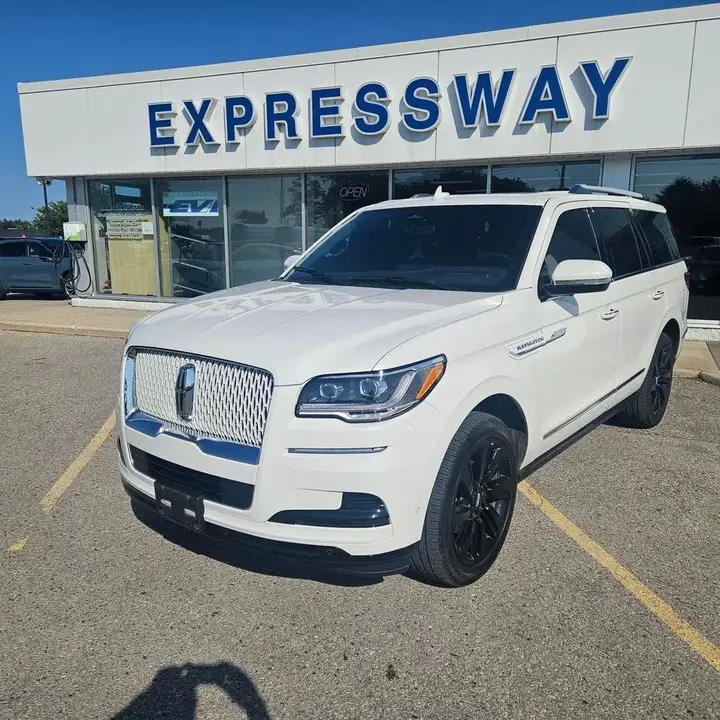 Lincoln Navigator