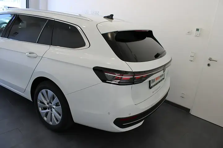 Volkswagen Passat 2026 photo 3