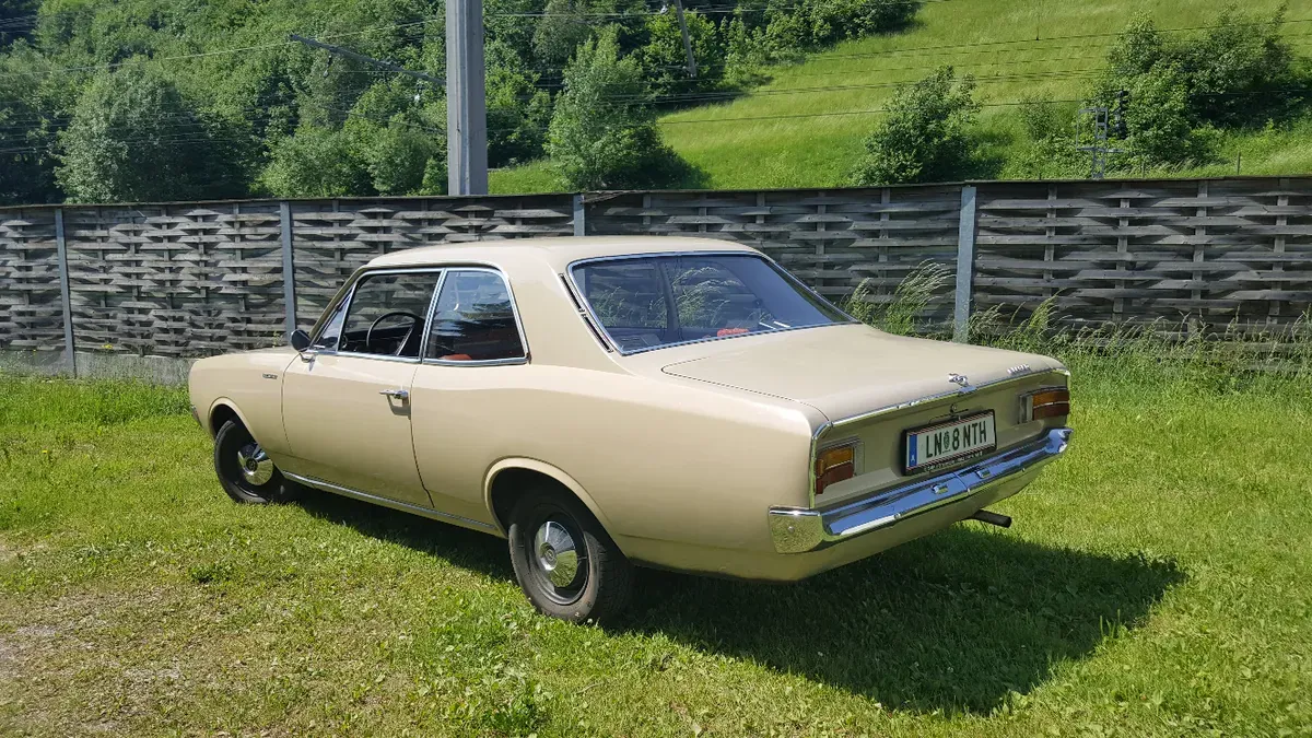 Opel Rekord 1967 photo 2
