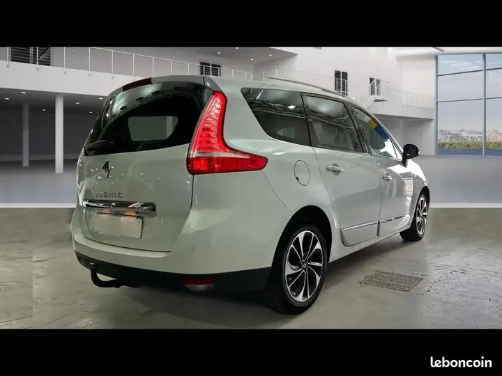 Renault Grand Scenic 2014 photo 4