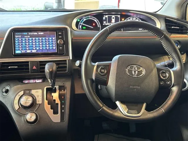 Toyota Sienta 2017 photo 4