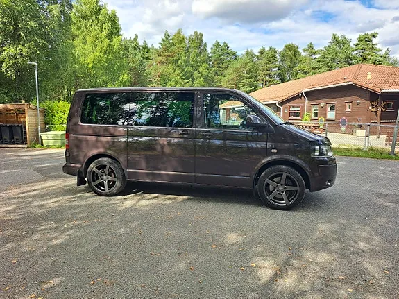 Volkswagen Caravelle 2012 photo 4
