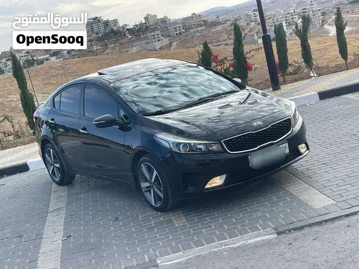 Hyundai Elantra 2025 photo 5