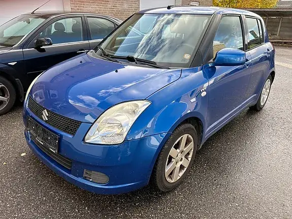 Suzuki Swift 2005 photo 2