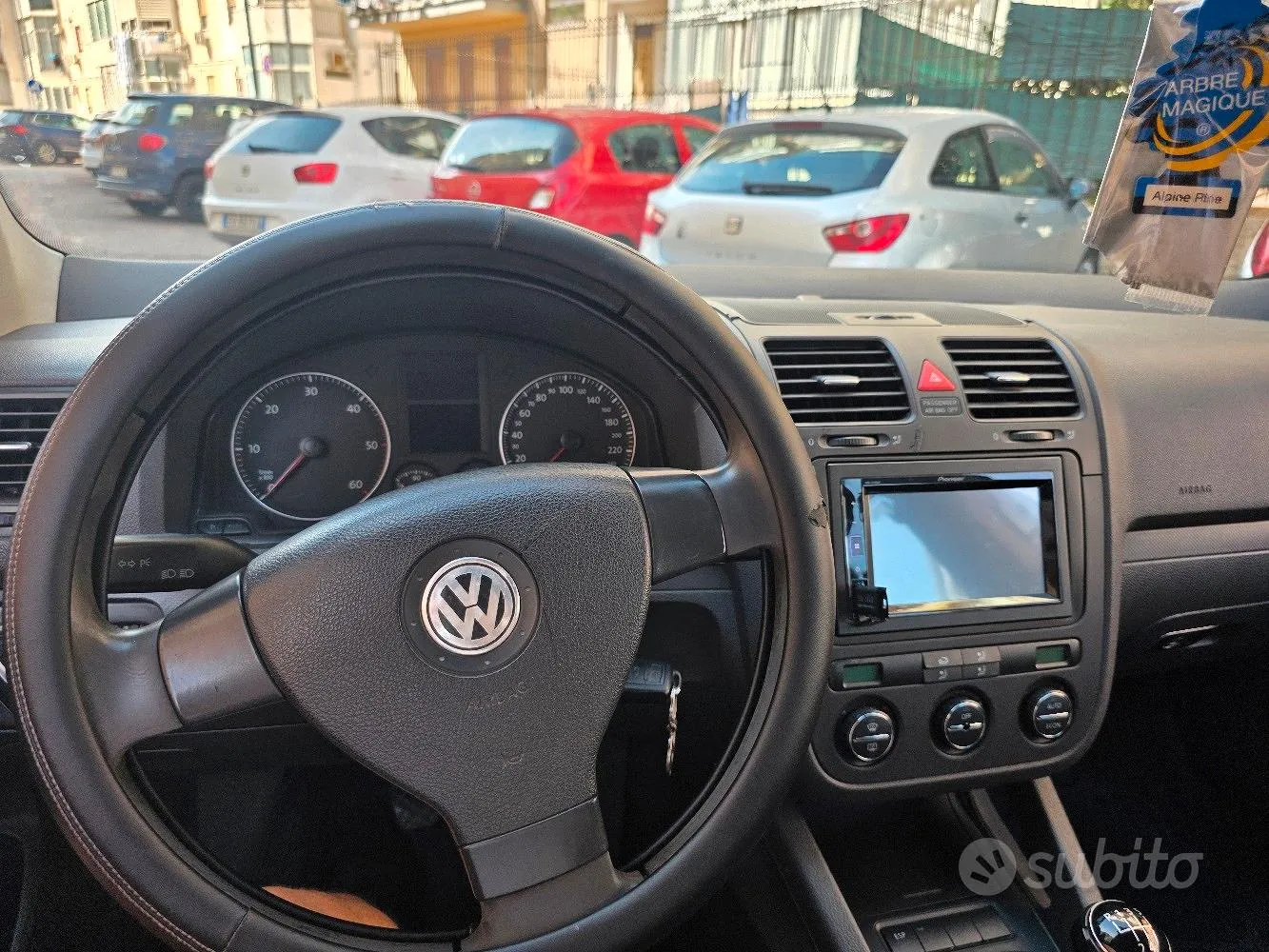 Volkswagen Golf 2005 photo 5