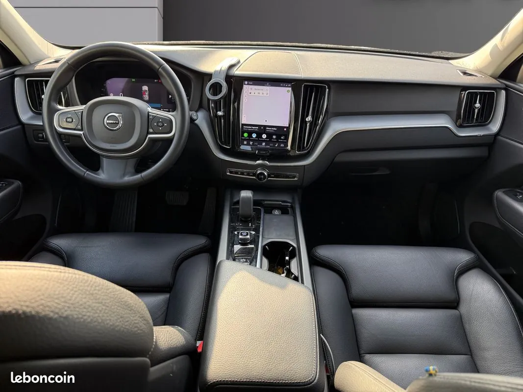 Volvo Xc60 2022 photo 2