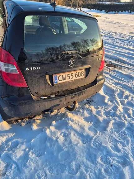 Mercedes-Benz A-Class 2011 photo 3