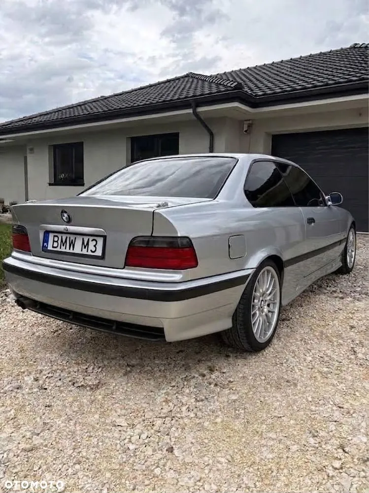 BMW M3 1997 photo 3