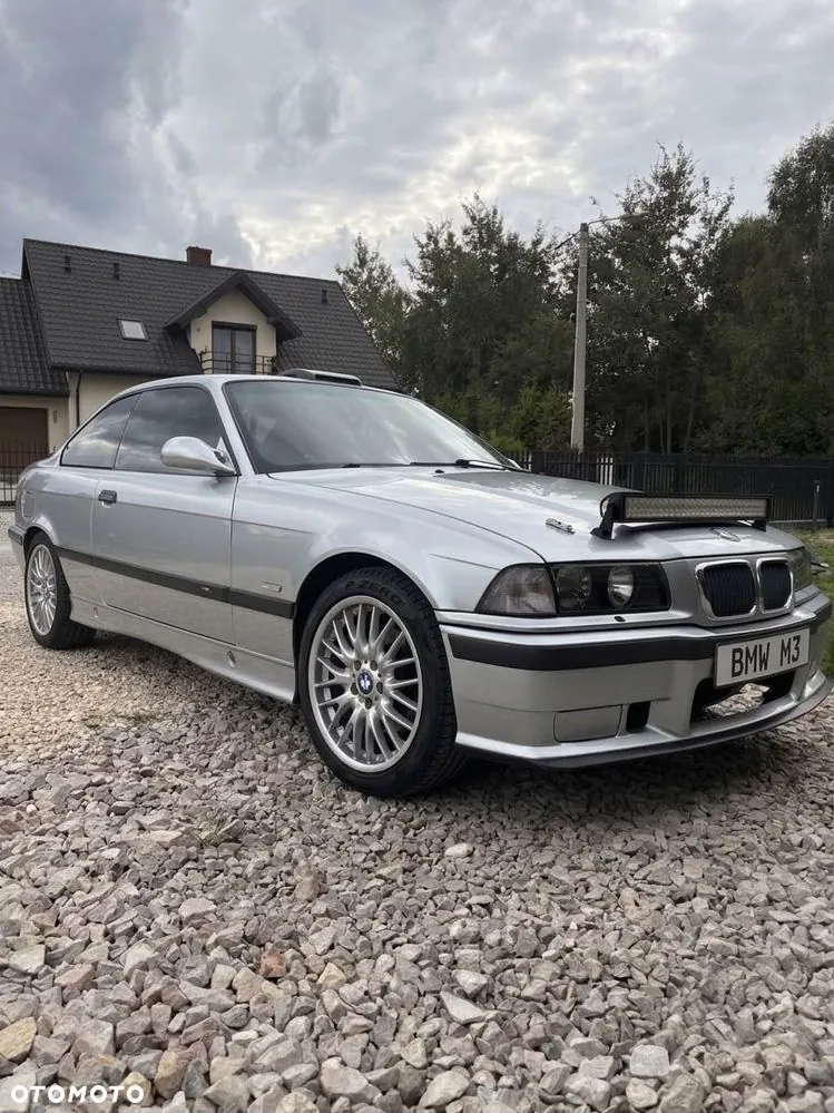 BMW M3 1997 photo 2