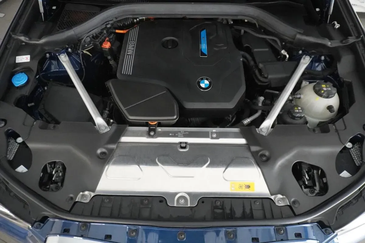 BMW X3 2024 photo 2