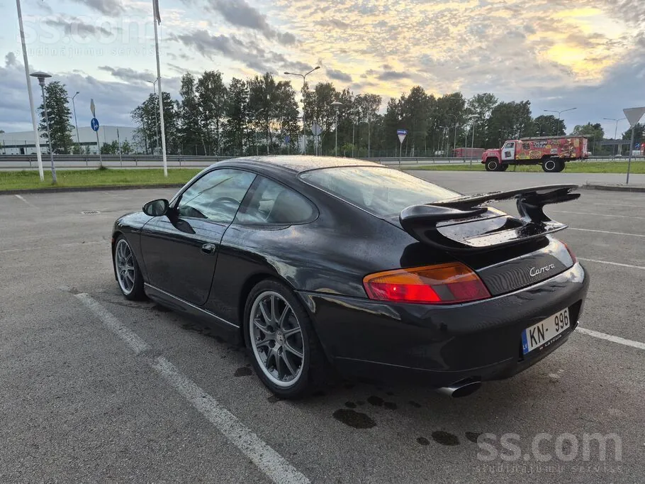 Porsche 911 1999 photo 4