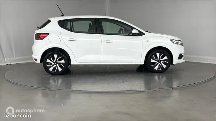 Dacia Sandero 2025 photo 4