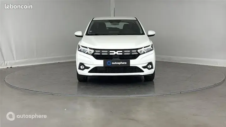 Dacia Sandero 2025 photo 2