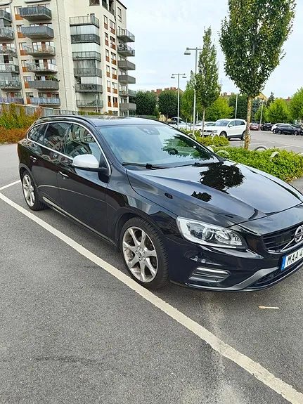 Volvo V60 2017 photo 2