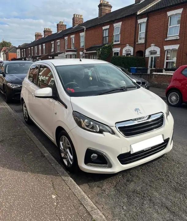 Peugeot 108 2014 photo 2