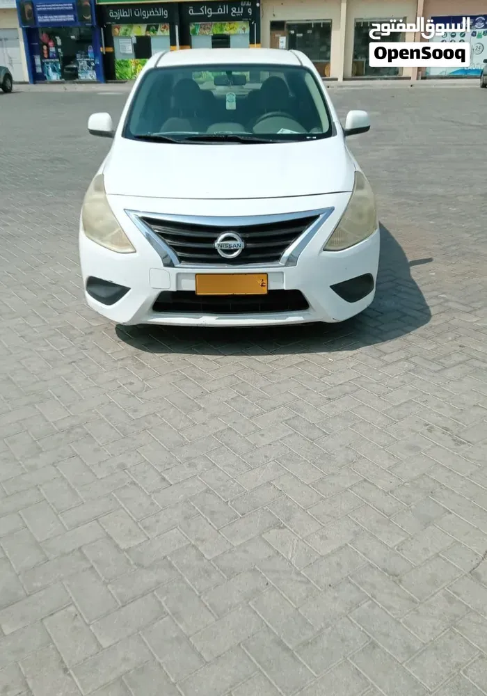 Nissan Sunny 2015 photo 2