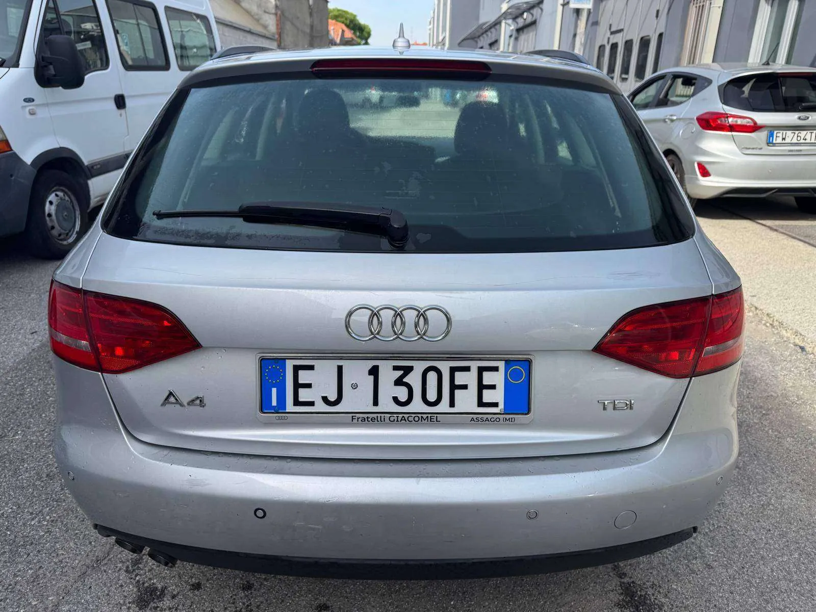 Audi A4 Avant 2011 photo 5