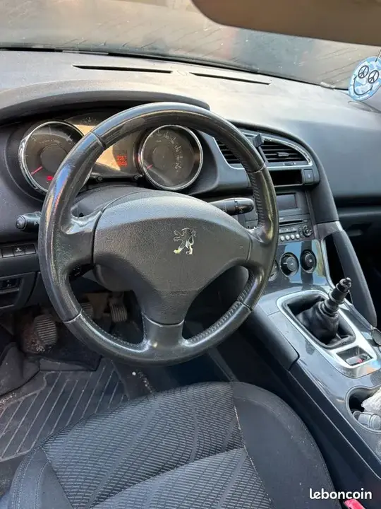 Peugeot 3008 2009 photo 3