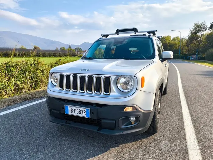 Jeep Renegade 2016 photo 2