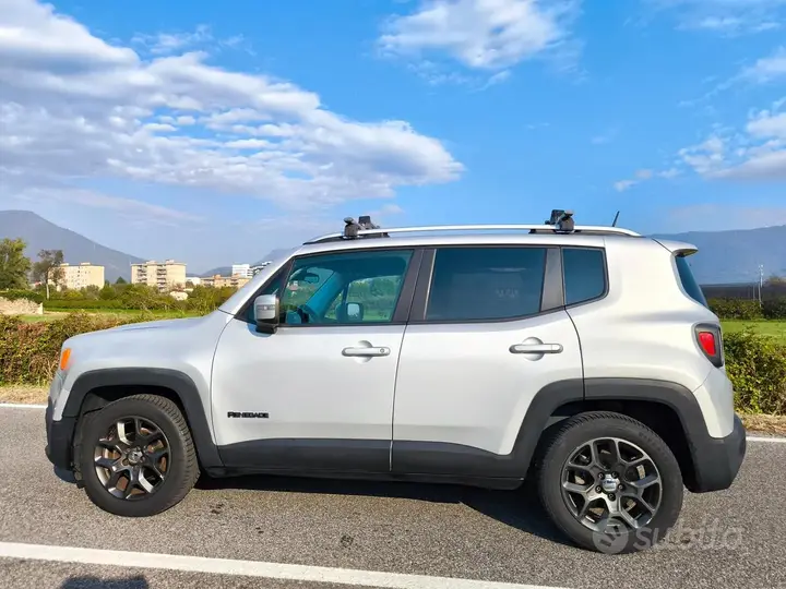 Jeep Renegade 2016 photo 3