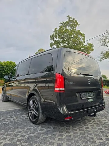 Mercedes-Benz V-Class 2023 photo 3