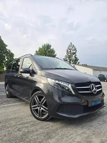 Mercedes-Benz V-Class 2023 photo 2