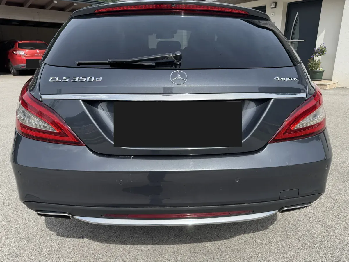 Mercedes-Benz Cls-Class 2016 photo 2