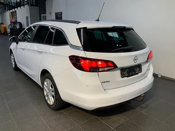 Opel Astra 2019 photo 4