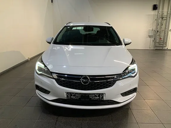 Opel Astra 2019 photo 2