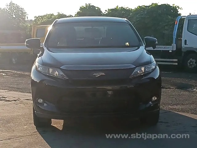 Toyota Harrier 2014 photo 2