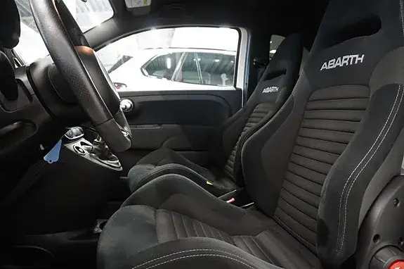 Abarth 595 2017 photo 3