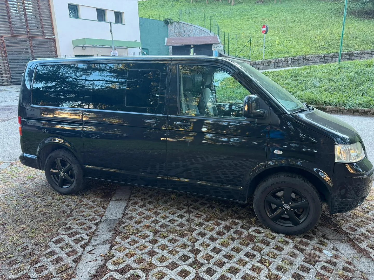 Volkswagen Caravelle 2008 photo 2