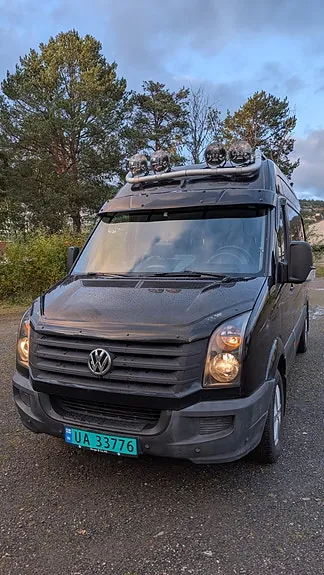 Volkswagen Crafter 35 2014 photo 2