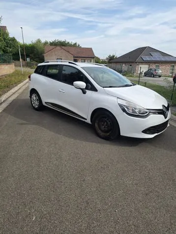 Renault Clio 2016 photo 2