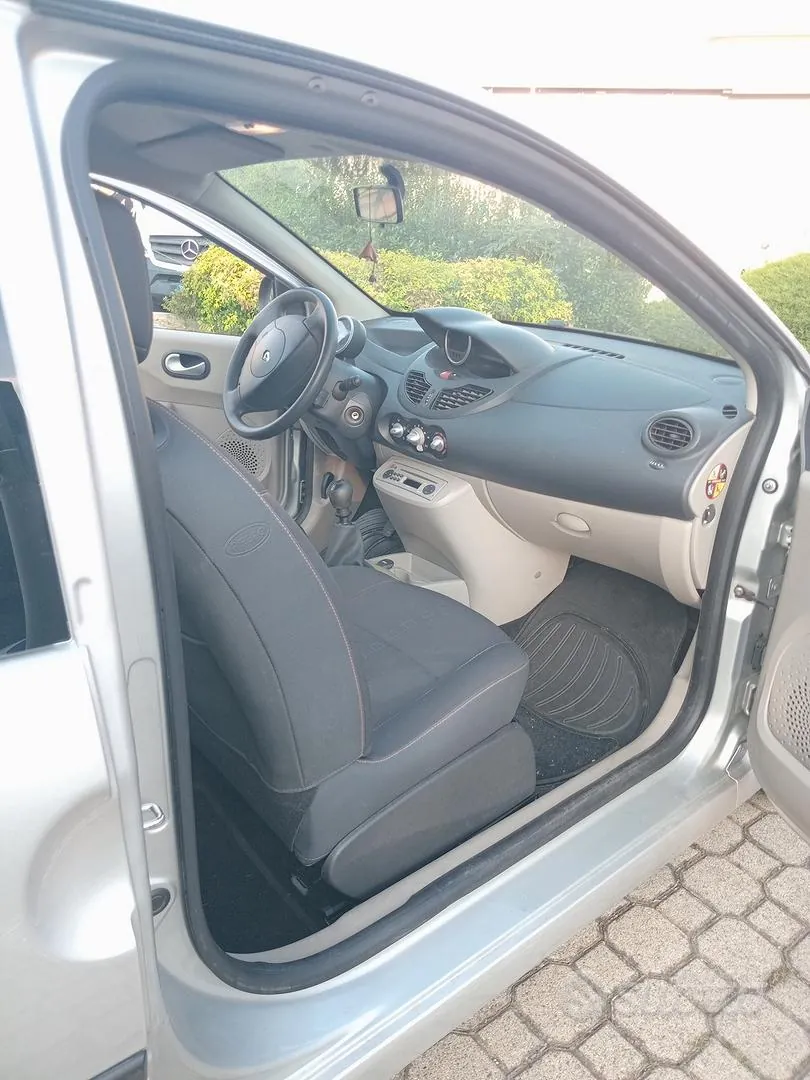 Renault Twingo 2008 photo 4