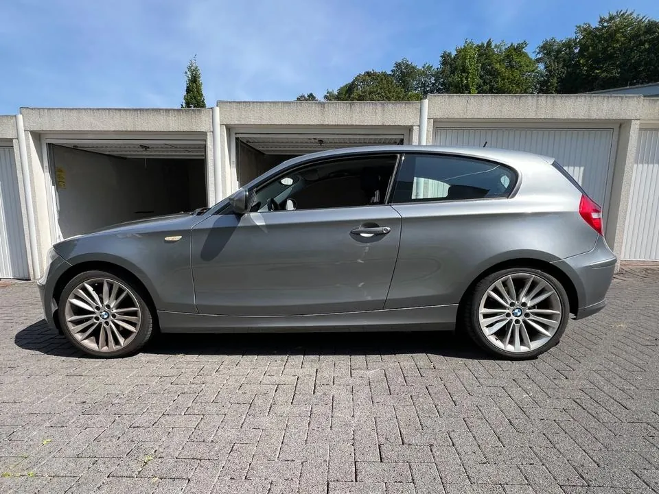 BMW 118I