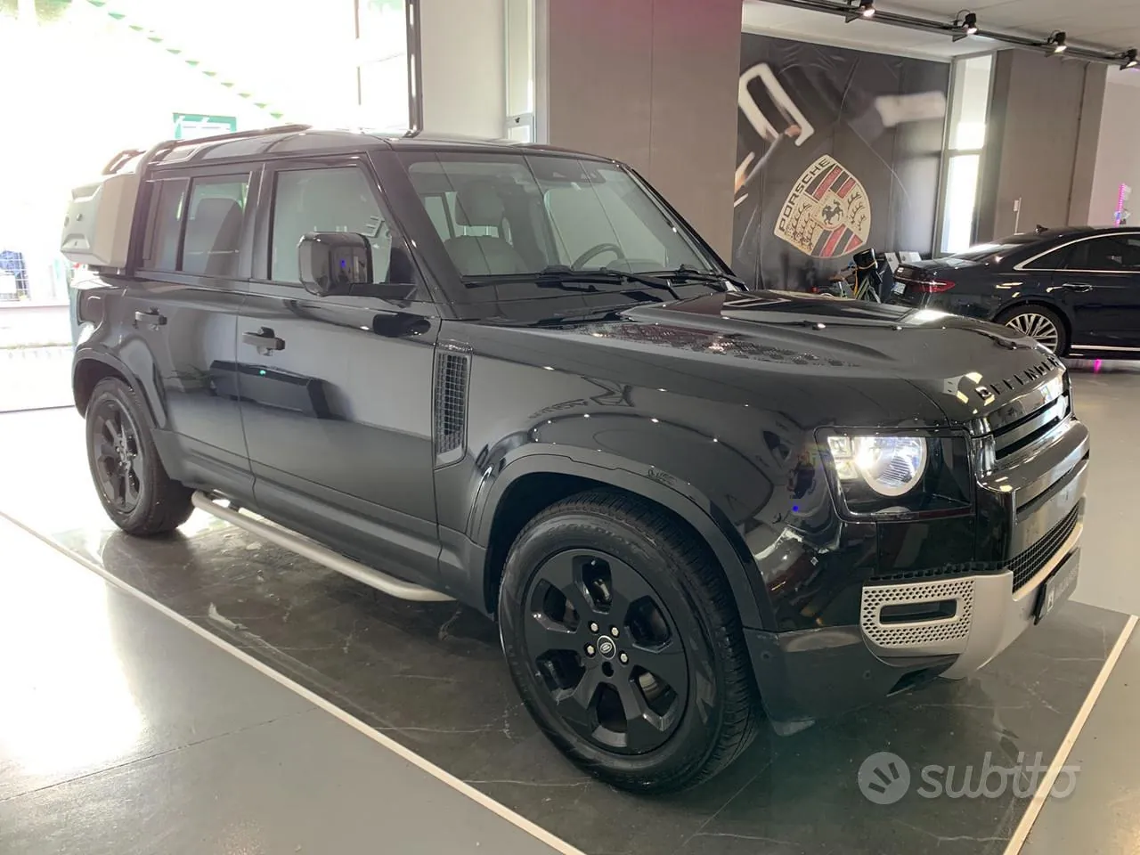 Land Rover Defender 2020 photo 3