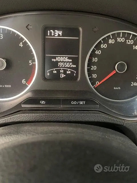 Volkswagen Polo 2010 photo 5