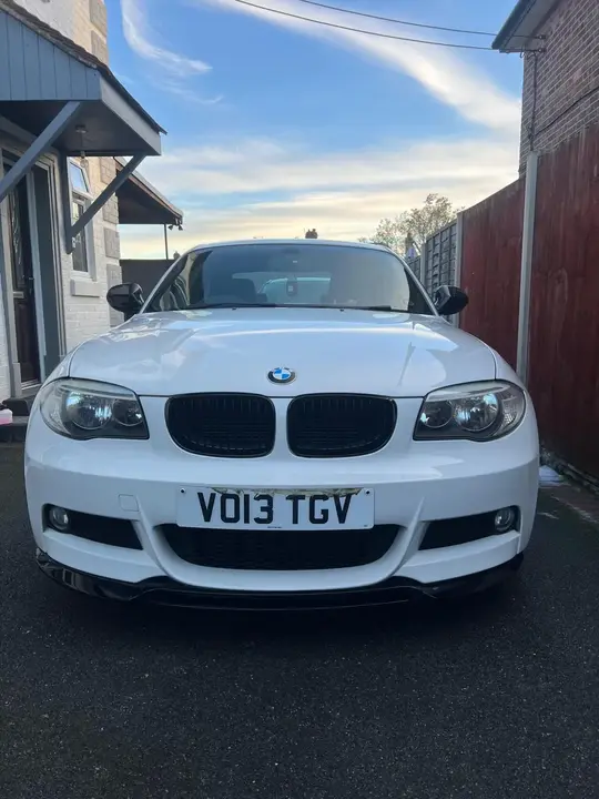 BMW 1 Series 2013 photo 2