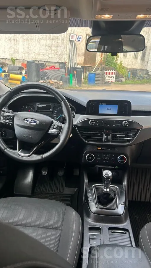 Ford Focus 2020 photo 5
